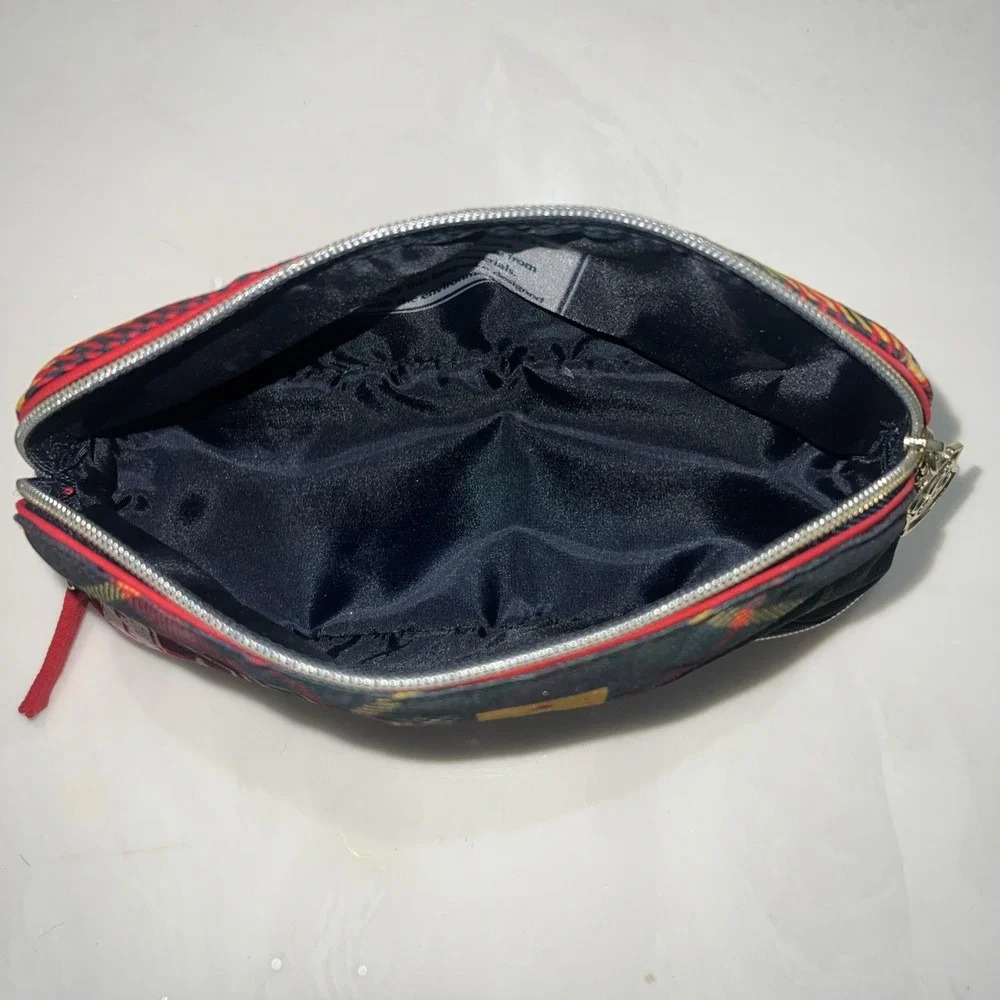 Estee Lauder Limited Edition 2 Zip Compartment Makeup Bag, 8